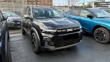 Photo de DACIA BIGSTER Expression HYBRID 155 Noir