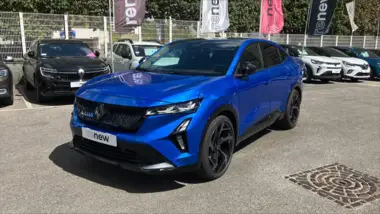 Photo de RENAULT RAFALE atelier Alpine hyper hybrid E-Tech 4x4 300 ch - 26 Bleu