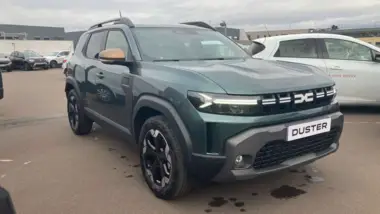 Photo de DACIA DUSTER extreme hybrid 155 Vert