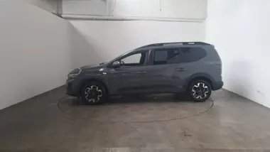 Photo de DACIA JOGGER journey hybrid 155 - 7 places - 25 Gris