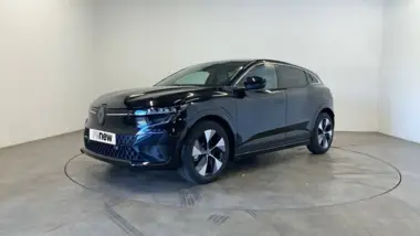 Photo de RENAULT MEGANE E-TECH ÉLECTRIQUE techno 220 ch autonomie confort - 25 Noir