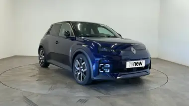 Photo de RENAULT 5 E-TECH ÉLECTRIQUE techno 150 ch autonomie confort Bleu