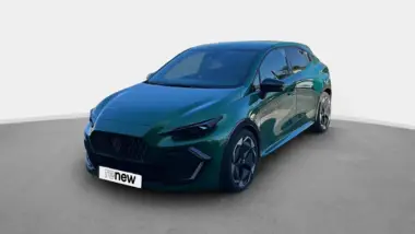 Photo de RENAULT CLIO techno full hybrid E-Tech 160 ch Vert