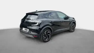Photo de RENAULT CAPTUR esprit Alpine full hybrid E-Tech 160 ch - 25 Noir