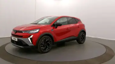Photo de RENAULT CAPTUR esprit Alpine E-Tech full hybrid 145 ch Rouge