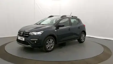 Photo de DACIA SANDERO Stepway Confort TCe 90 - 22 Gris