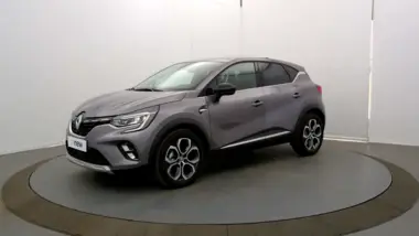 Photo de RENAULT CAPTUR Techno mild hybrid 160 EDC Gris