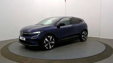 Photo de RENAULT MEGANE E-TECH Techno EV60 220 ch optimum charge Bleu