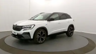 Photo de RENAULT AUSTRAL Techno esprit Alpine E-Tech hybrid 200 Blanc