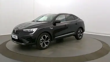 Photo de RENAULT ARKANA Techno E-Tech full hybrid 145 GSR2 Noir