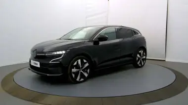 Photo de RENAULT MEGANE E-TECH Techno 220 ch autonomie confort GSR2 Noir