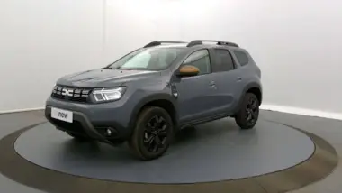 Photo de DACIA DUSTER Extreme TCe 150 4x2 EDC Gris