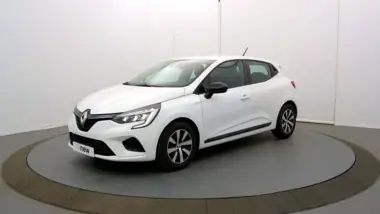 Photo de RENAULT CLIO V Equilibre E-Tech full hybrid 145 Blanc