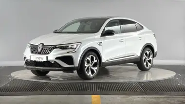 Photo de RENAULT ARKANA Techno E-Tech full hybrid 145 GSR2 Blanc