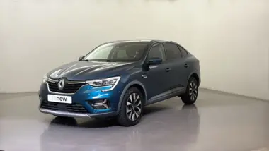 Photo de RENAULT ARKANA Evolution E-Tech hybride 145 - 22 Bleu