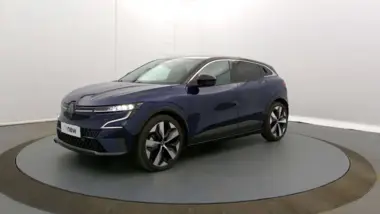 Photo de RENAULT MEGANE E-TECH Techno 220 ch autonomie confort GSR2 Bleu