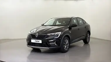 Photo de RENAULT ARKANA Evolution mild hybrid 140 EDC GSR2 Noir